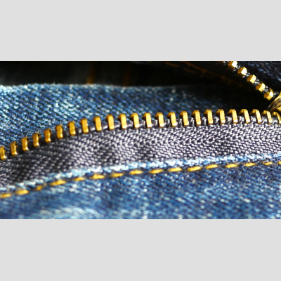 videoblocks-close-up-zipper-of-blue-jeans_bb8vii4pz_thumbnail-full01